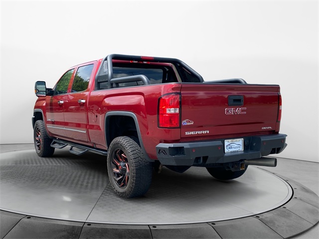 Vehicle image 7 of 47