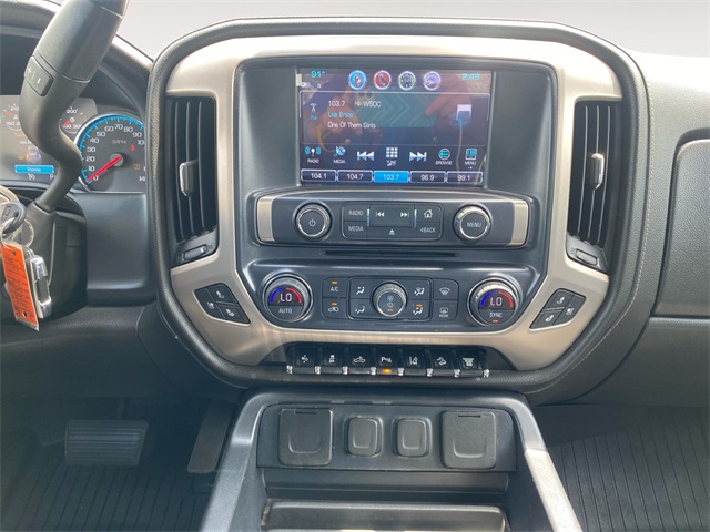 Vehicle image 11 of 47