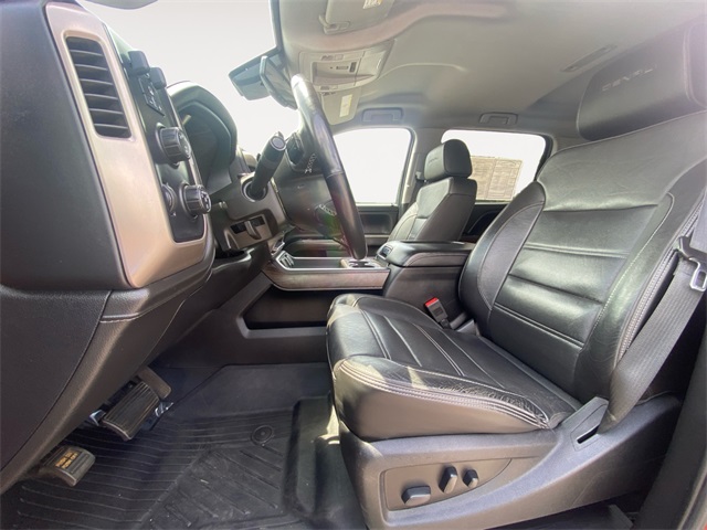 Vehicle image 9 of 47