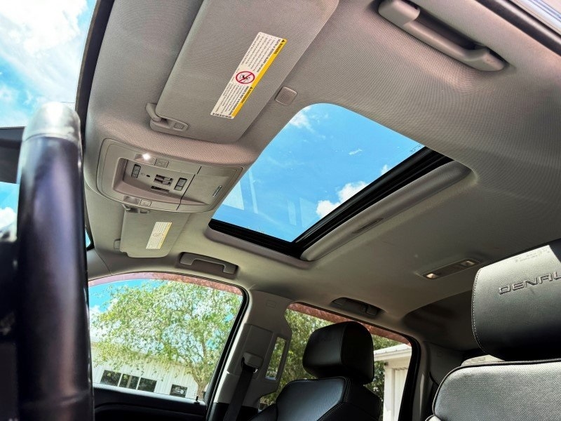 2019 GMC Sierra 2500HD Denali Image 40 of 45