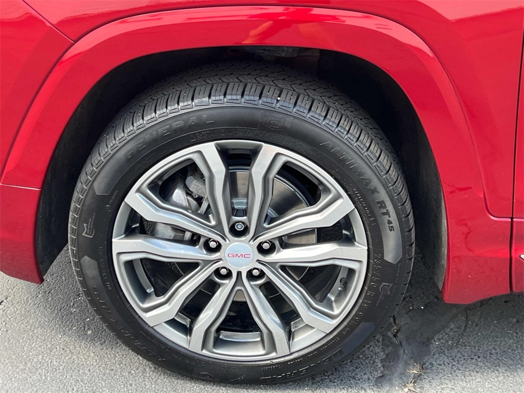 2019 GMC Terrain Denali Image 8 of 26