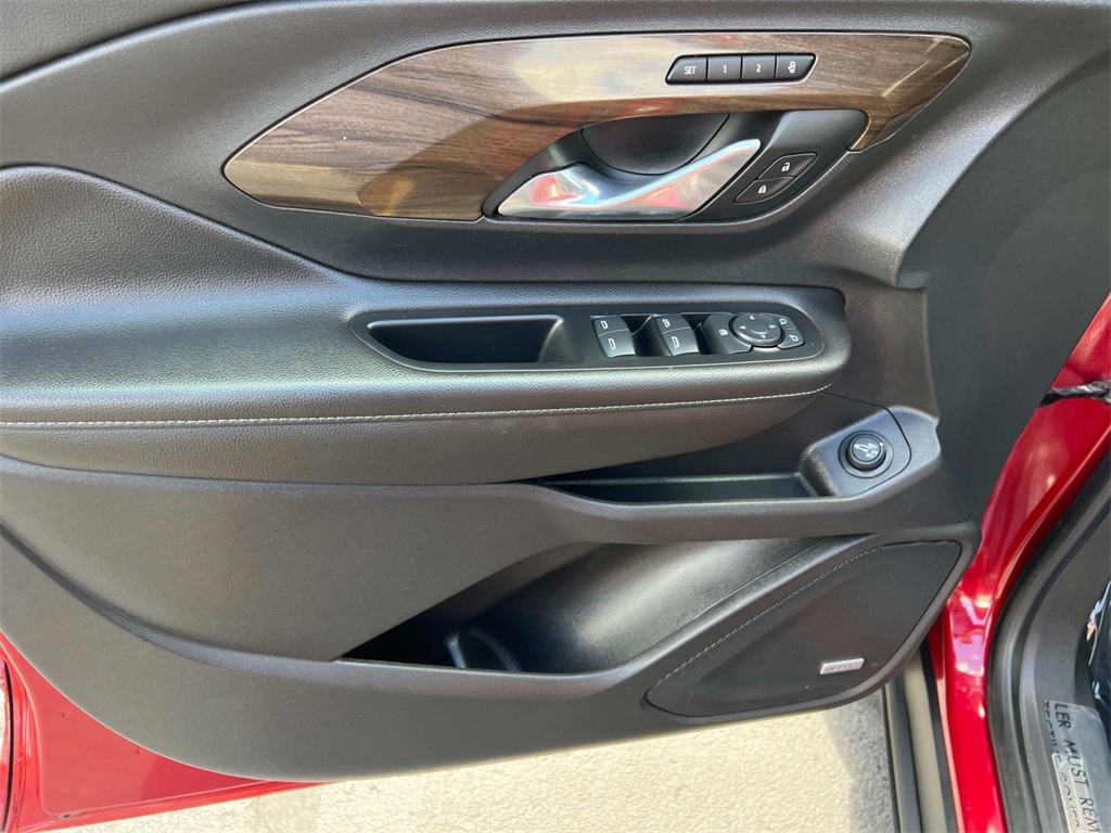 2019 GMC Terrain Denali Image 18 of 26