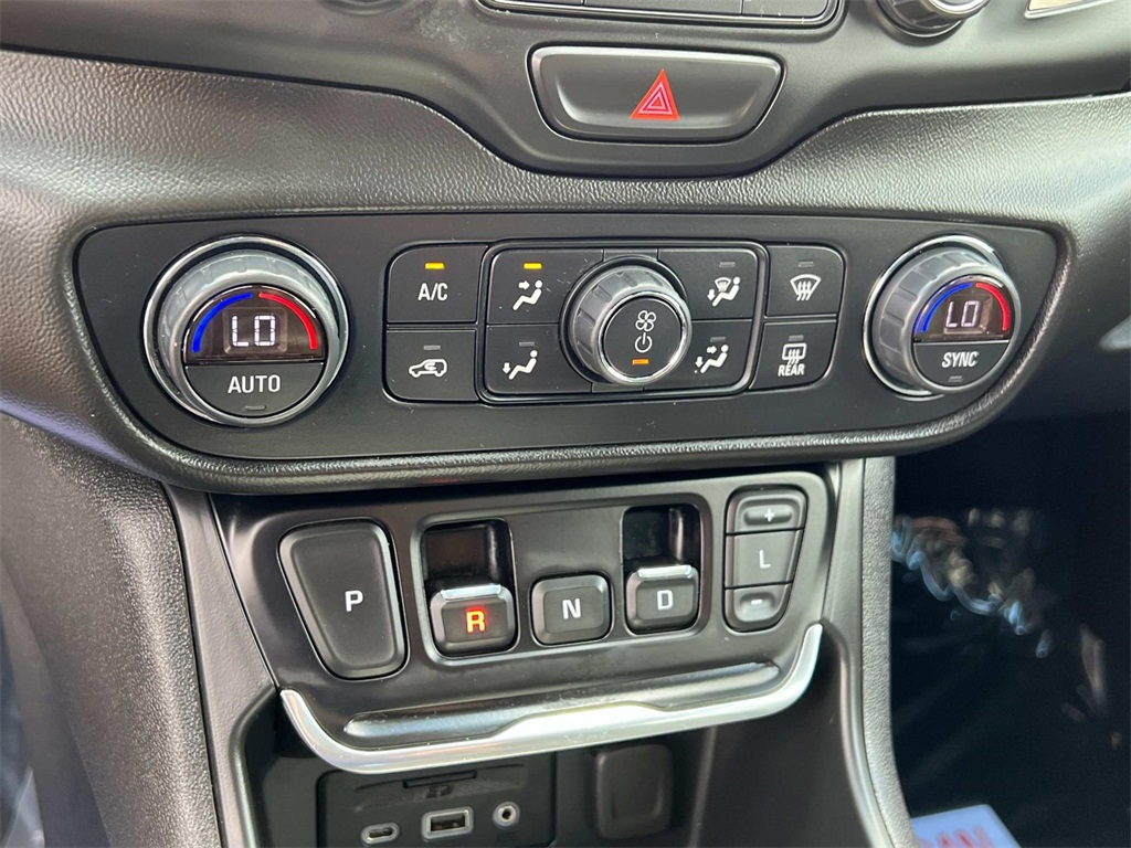 2019 GMC Terrain Denali Image 19 of 26