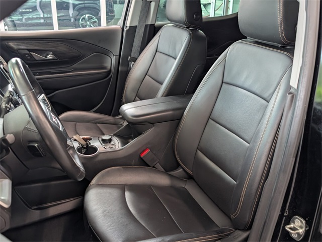 Vehicle image 12 of 34