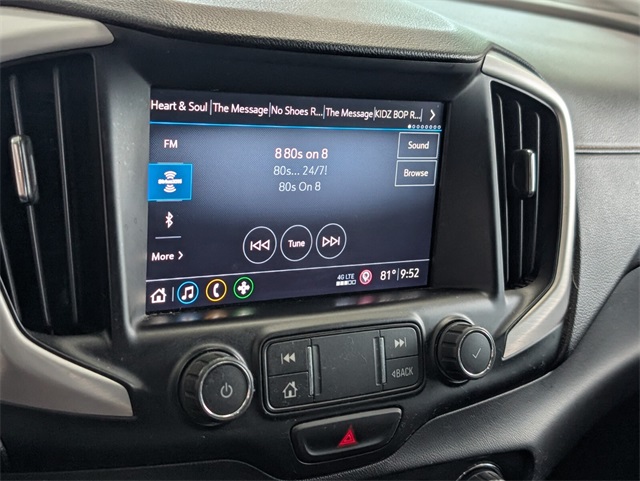 Vehicle image 20 of 34