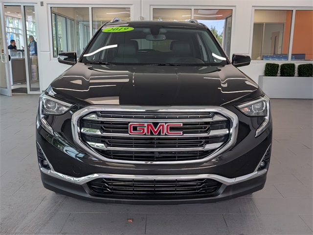 Vehicle image 3 of 34