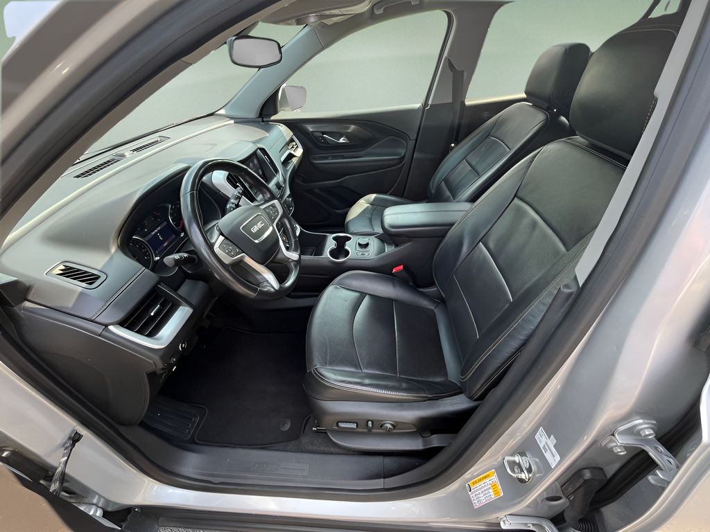 Vehicle image 18 of 30
