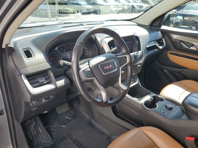 Vehicle image 12 of 28
