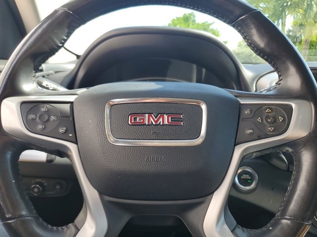 Vehicle image 24 of 28