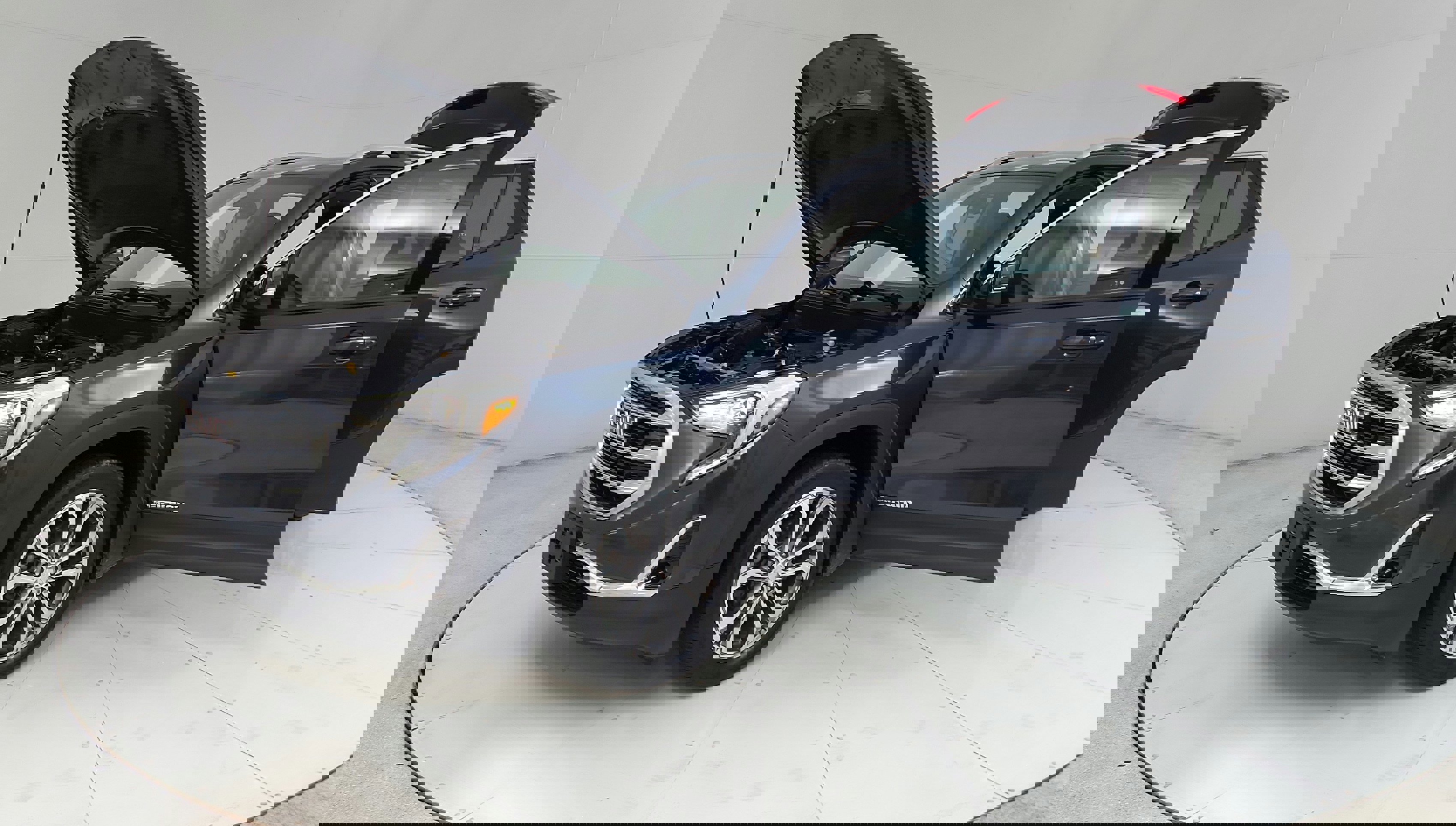 Vehicle image 3 of 34