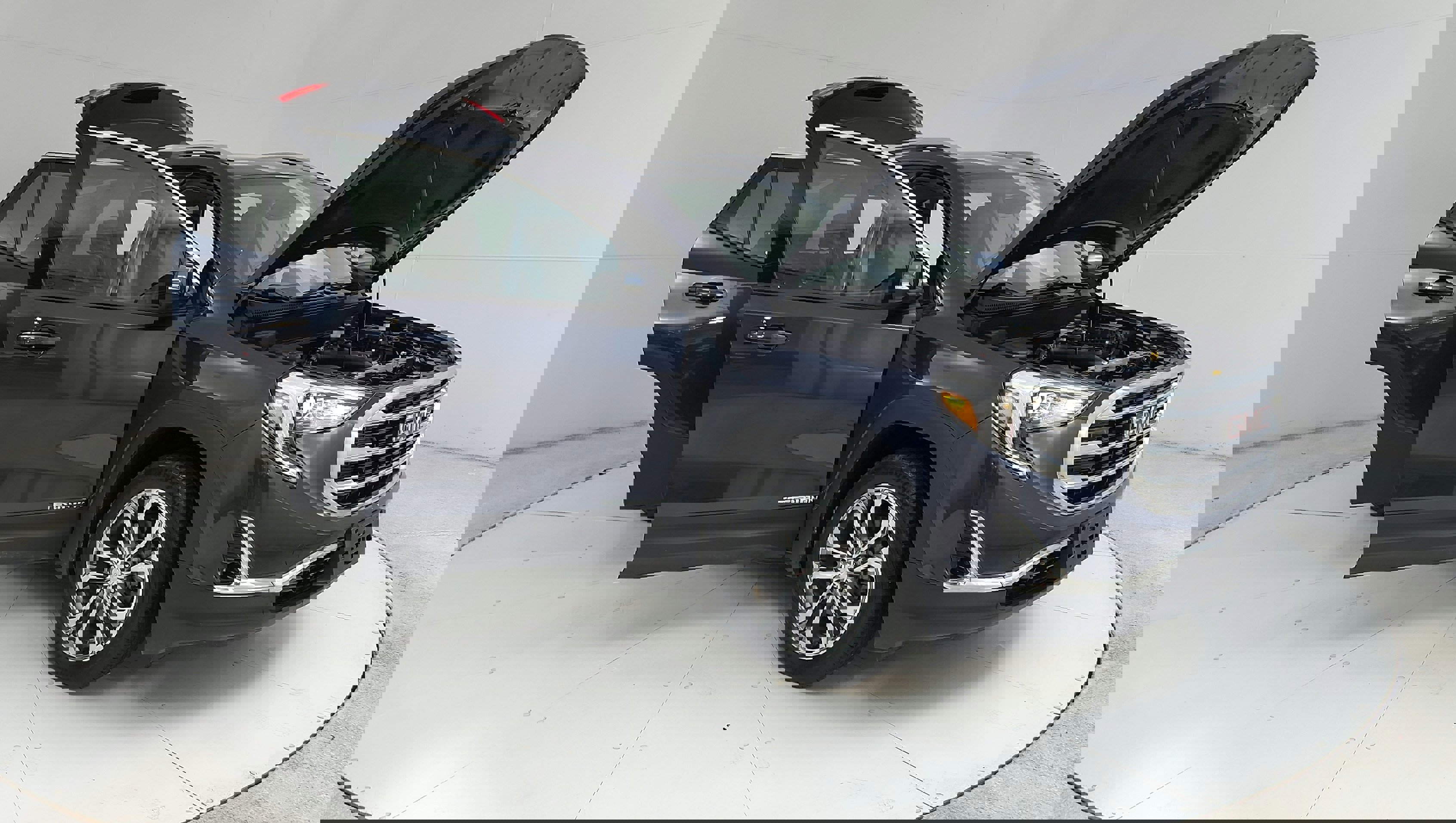 Vehicle image 8 of 34