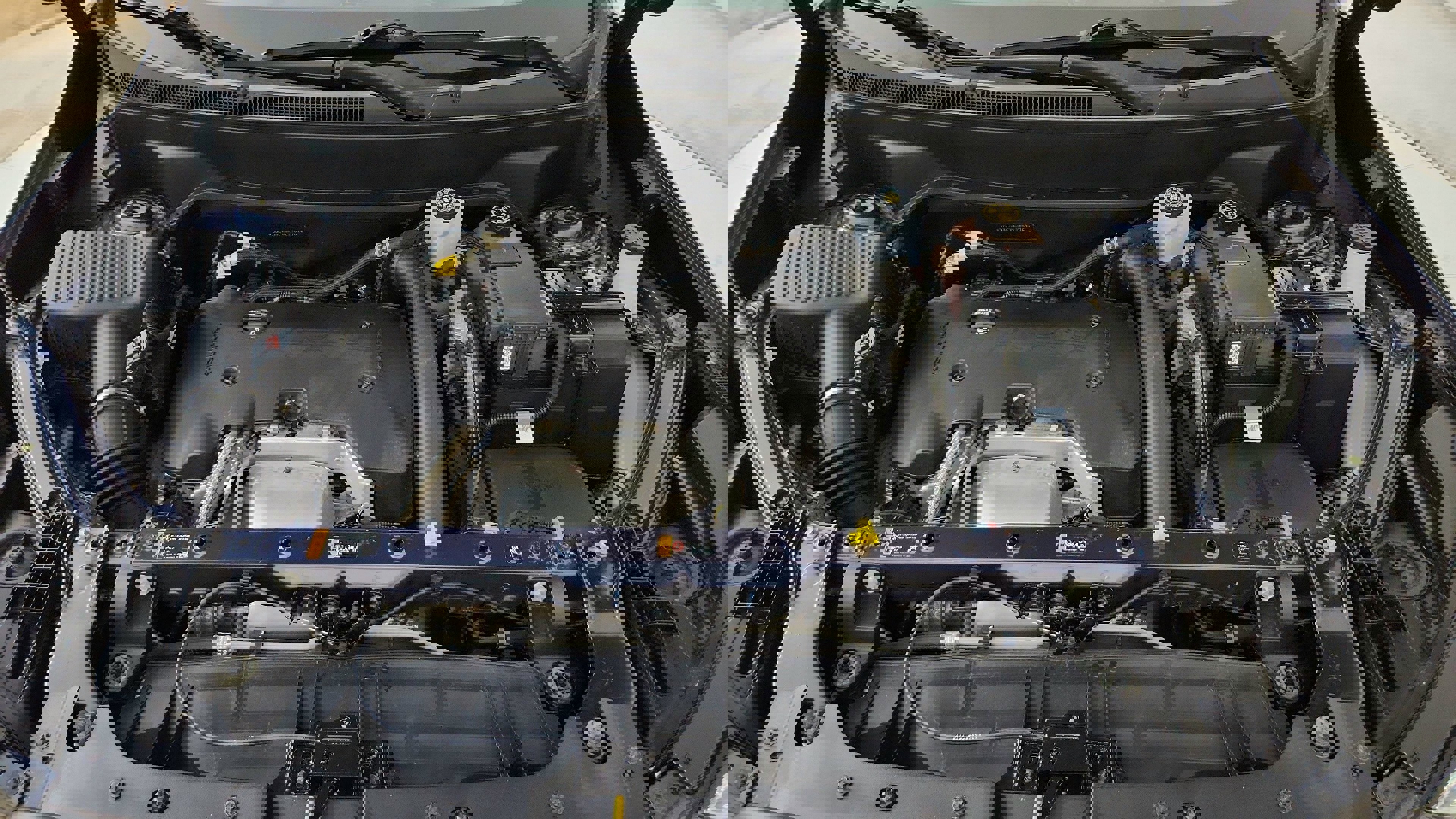 Vehicle image 19 of 34