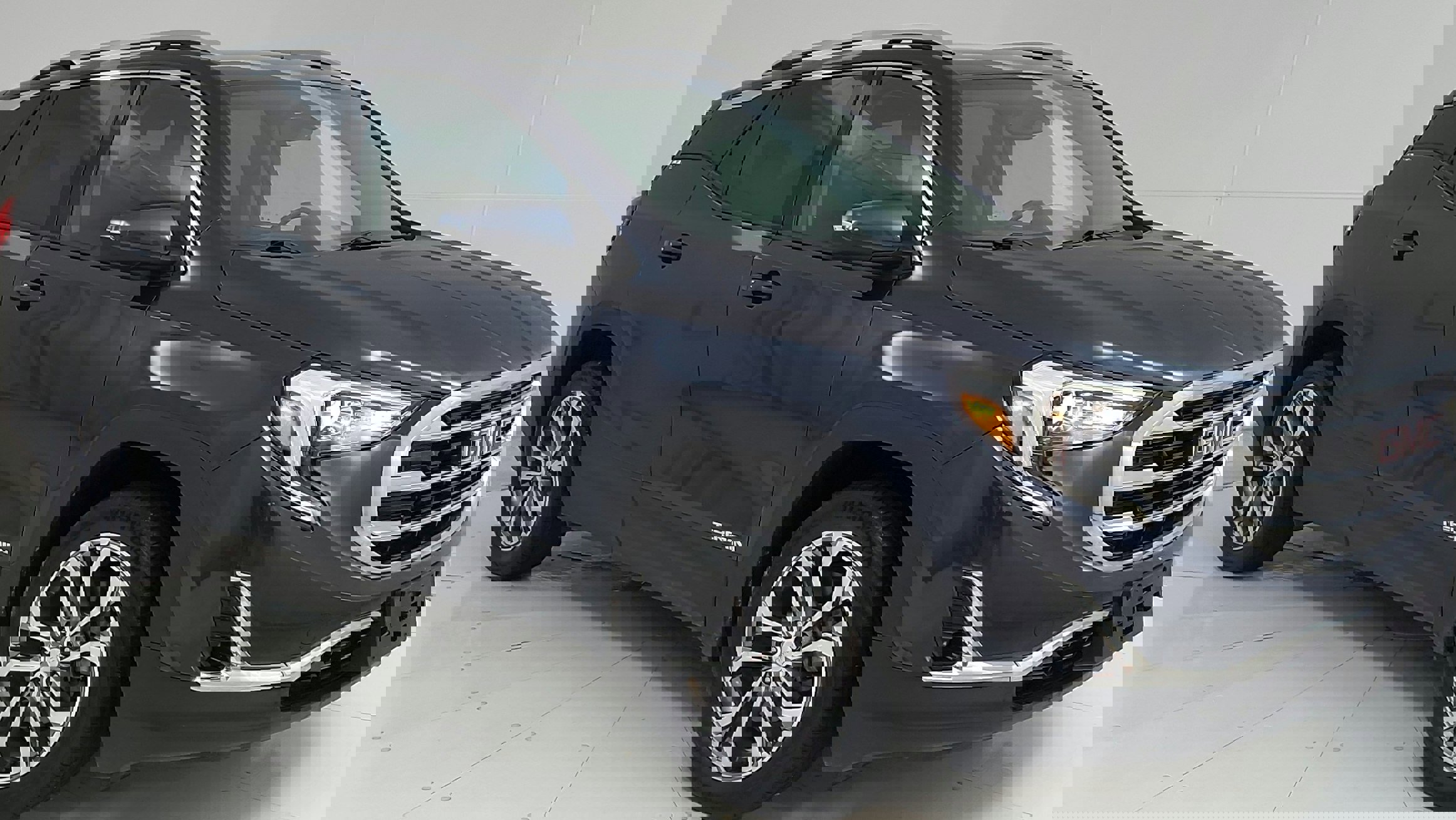 Vehicle image 6 of 34