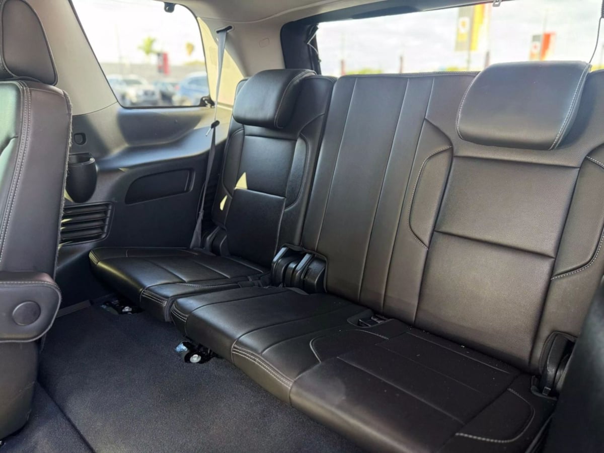 Vehicle image 20 of 36