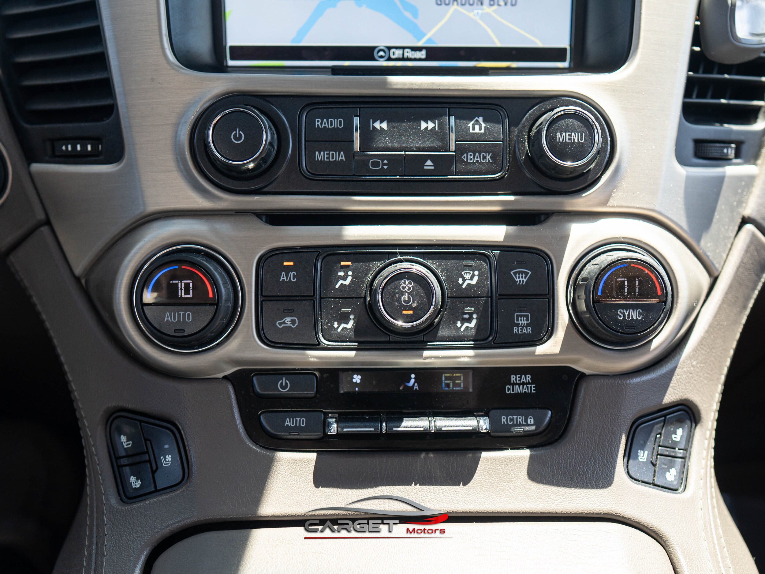 Vehicle image 26 of 47