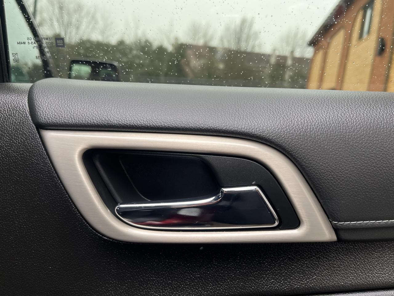 Vehicle image 50 of 64