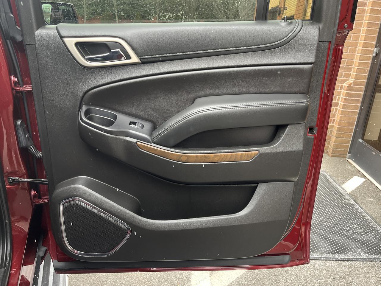 Vehicle image 49 of 64