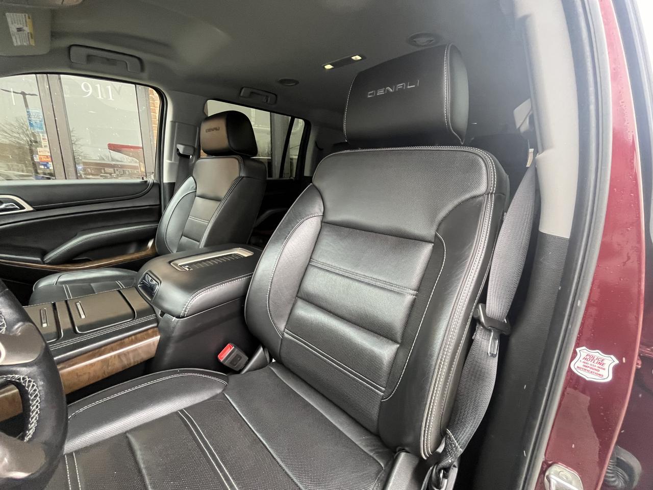 Vehicle image 22 of 64