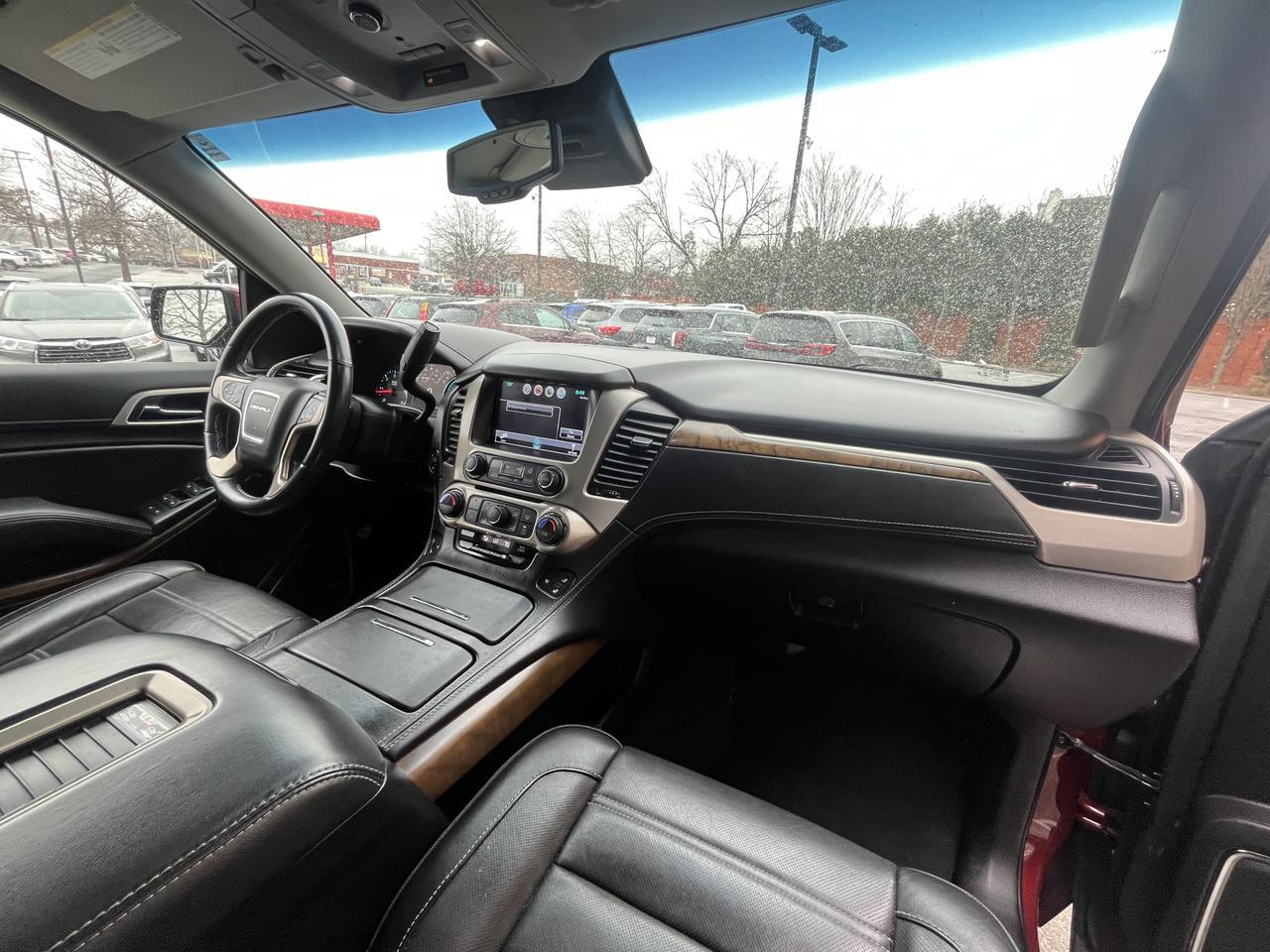 Vehicle image 47 of 64