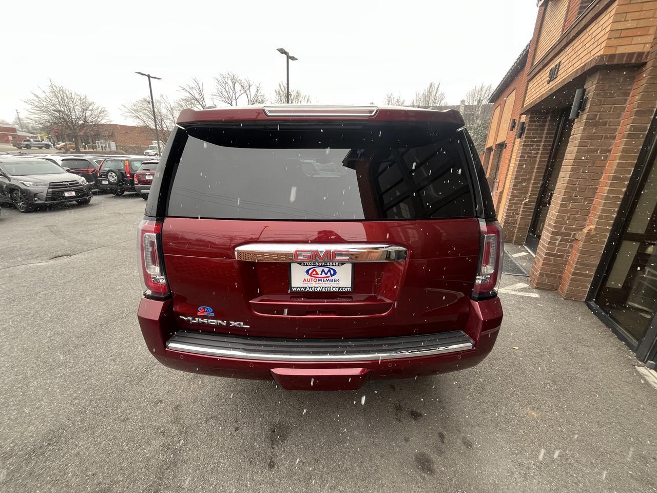 Vehicle image 12 of 64