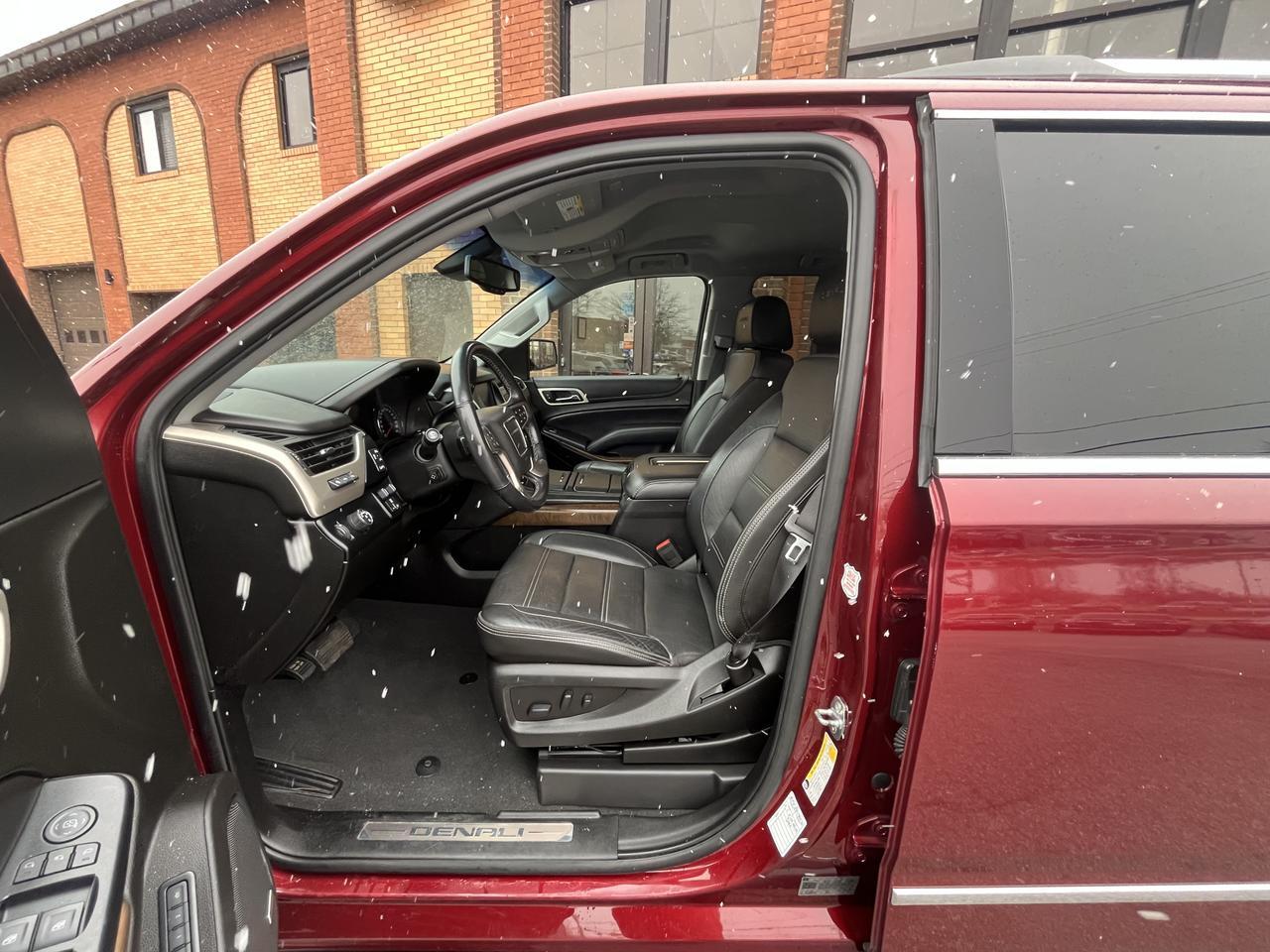 Vehicle image 20 of 64