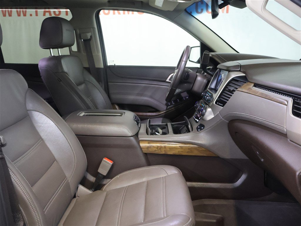 Vehicle image 22 of 30