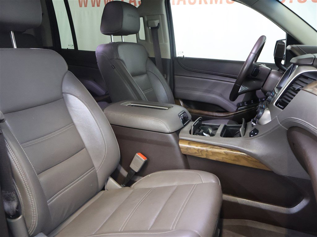Vehicle image 23 of 30