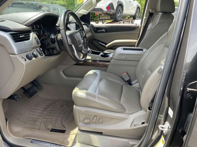 Vehicle image 22 of 37