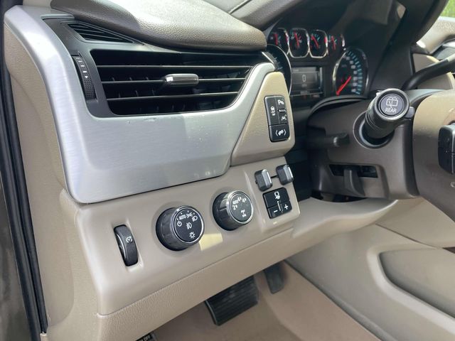 Vehicle image 24 of 37