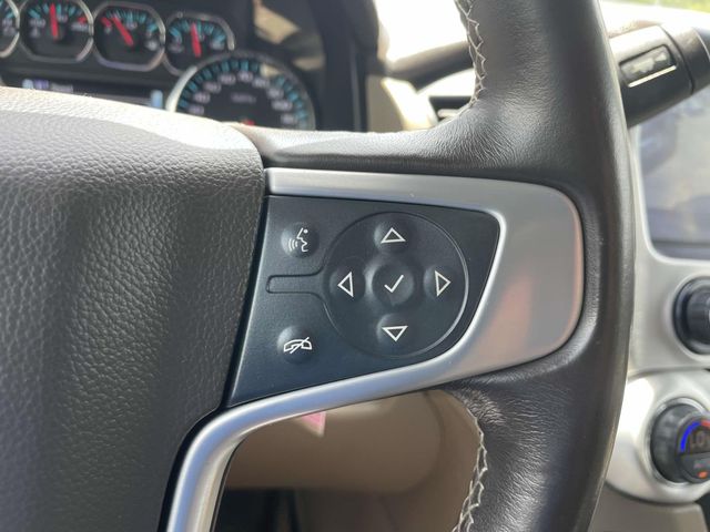 Vehicle image 33 of 37