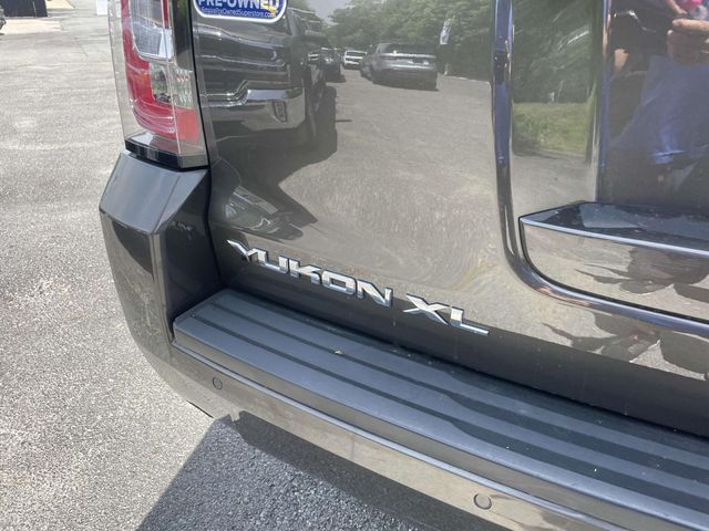 Vehicle image 9 of 37