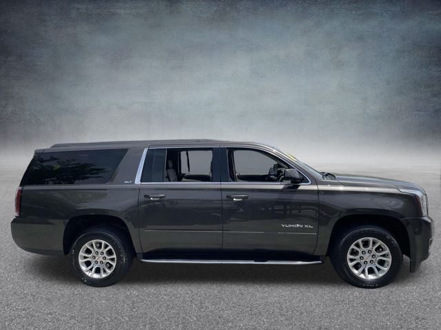 Vehicle image 4 of 37