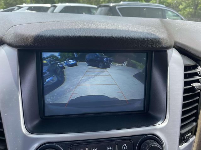 Vehicle image 26 of 37