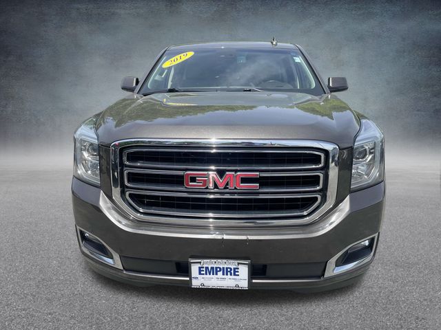 Vehicle image 2 of 37