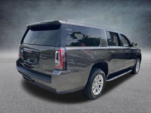 Vehicle image 5 of 37