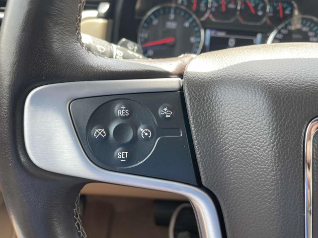Vehicle image 34 of 37