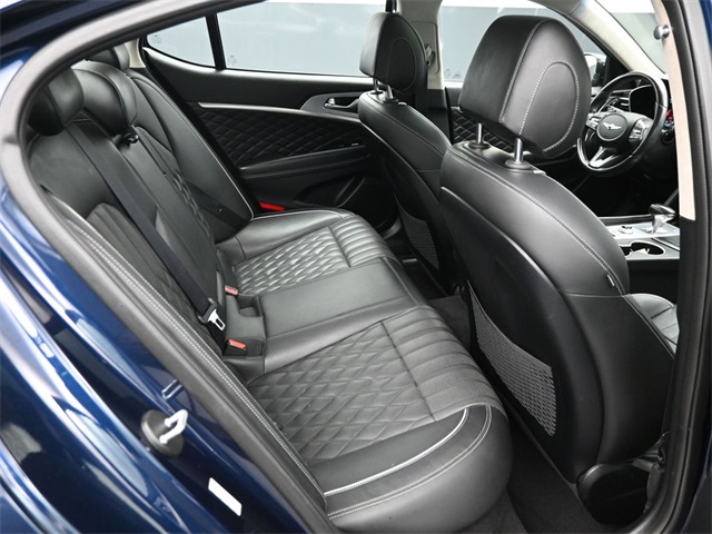 2019 Genesis G70 3.3T Advanced Image 18 of 40