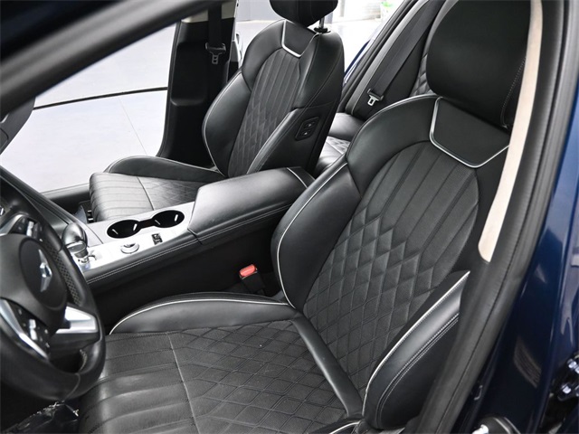 2019 Genesis G70 3.3T Advanced Image 17 of 40