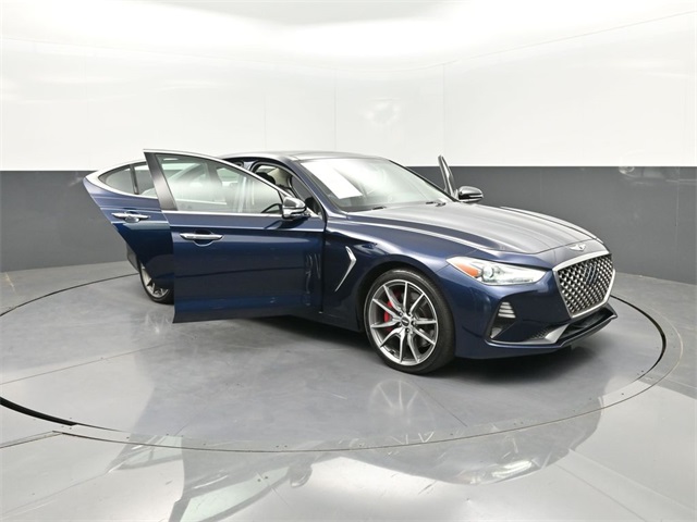 2019 Genesis G70 3.3T Advanced Image 3 of 40