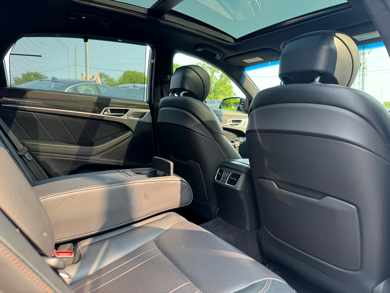 2019 Genesis G80 3.3T Sport Image 39 of 64