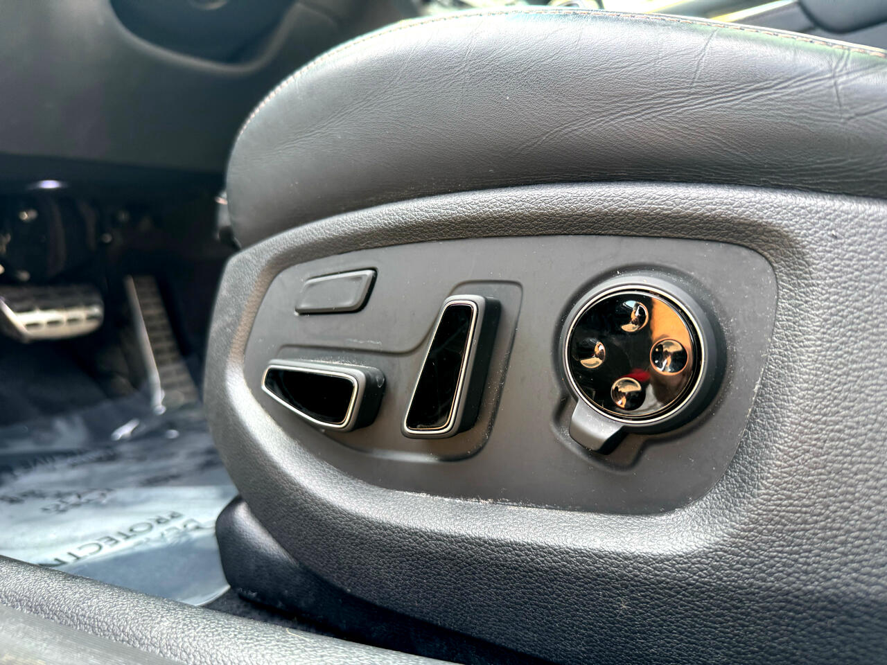 2019 Genesis G80 3.3T Sport Image 30 of 64
