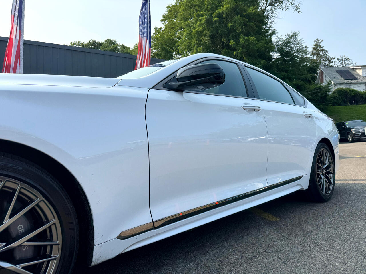 2019 Genesis G80 3.3T Sport Image 17 of 64