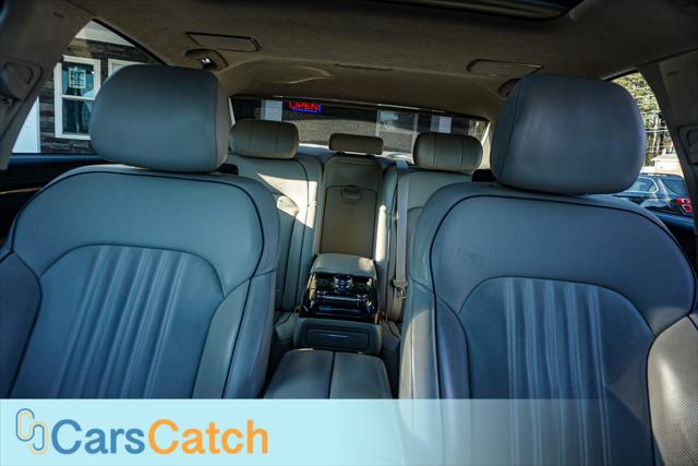 2019 Genesis G90 5.0L Ultimate Image 18 of 49