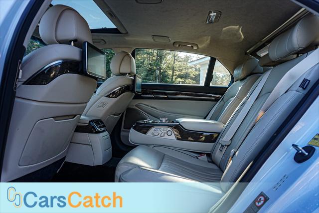 2019 Genesis G90 5.0L Ultimate Image 21 of 49