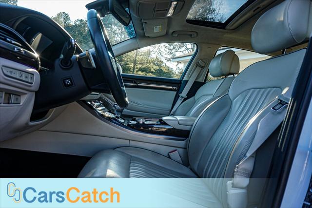 2019 Genesis G90 5.0L Ultimate Image 19 of 49