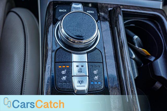 2019 Genesis G90 5.0L Ultimate Image 40 of 49