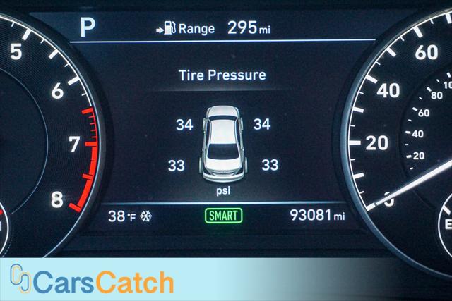 2019 Genesis G90 5.0L Ultimate Image 28 of 49