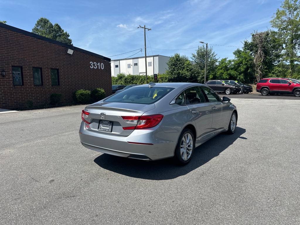 Vehicle image 7 of 50