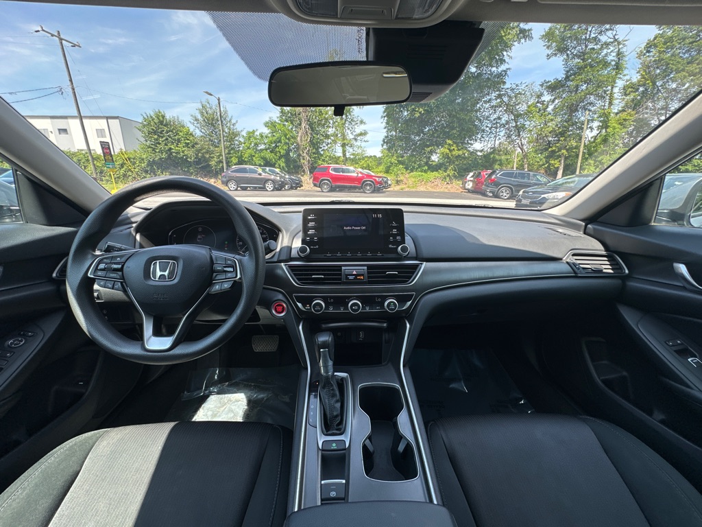 Vehicle image 24 of 50