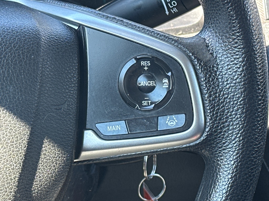 Vehicle image 24 of 37